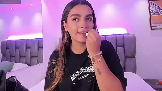 Ambarcarterr from StripChat