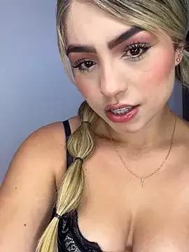 Amelia_Honney_ from StripChat