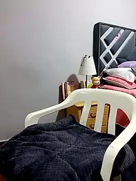 anahi_evans19 from StripChat