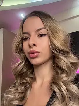 Freechat anexblondie on StripChat