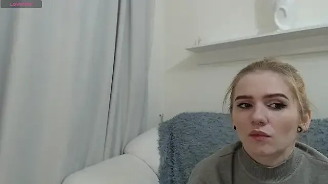 Freechat Ange_Lus on StripChat