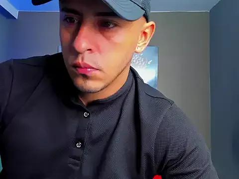 AngelAndChris from StripChat is Freechat