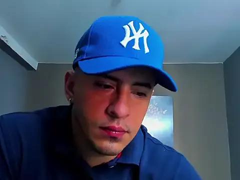 AngelAndChris from StripChat is Freechat