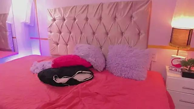Anissa_Ali from StripChat is Freechat