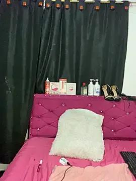 Anna-Hott- from StripChat is Freechat