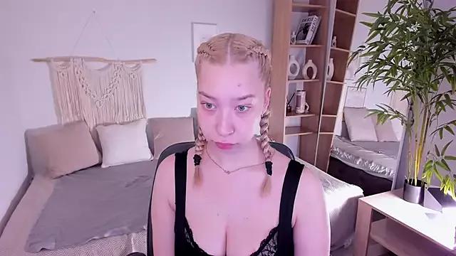 Annabelle_Art from StripChat