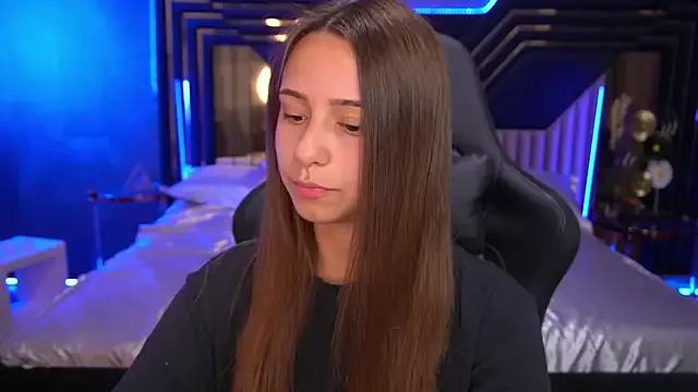 AnnaPearl from StripChat is Freechat