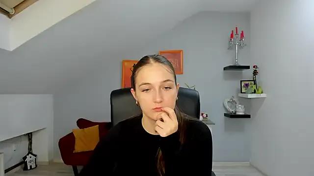 AnneWilsonn from StripChat is Freechat