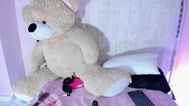 Annie9_ from StripChat