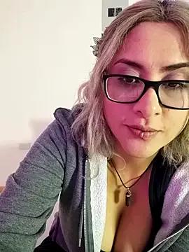 Annie_p from StripChat