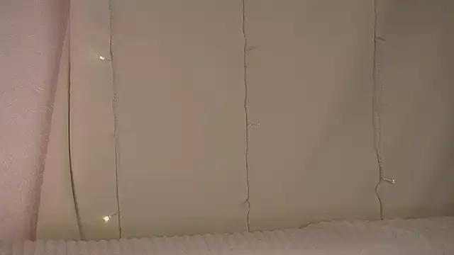 AnnyBangs from StripChat