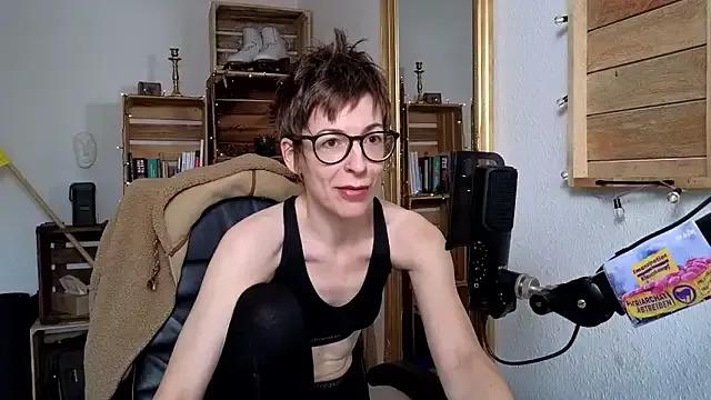 Freechat Antifistin on StripChat