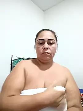 Antonella_779 from StripChat is Freechat