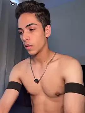 Freechat aodaboyyy on StripChat