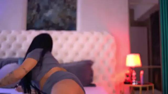 ArabellaPosh from StripChat is Freechat