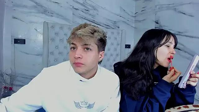 Ari_and_Storm from StripChat is Freechat
