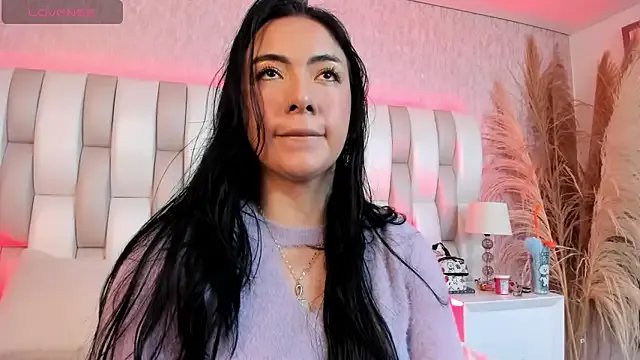 Ari_lynn_ — striptease 