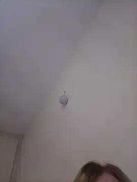 arianamodel4you on StripChat 