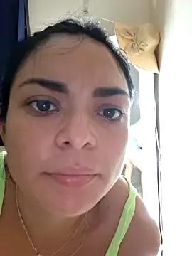 AriHancock from StripChat is Freechat