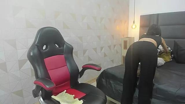 Freechat arletmss on StripChat