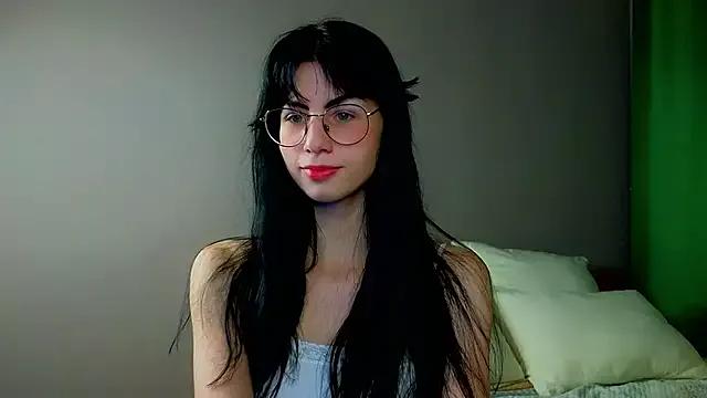ArlineJanik from StripChat