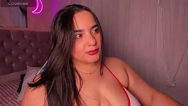 artemisa19 from StripChat is Freechat