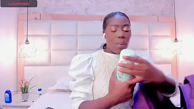 asha_makena from StripChat is Freechat