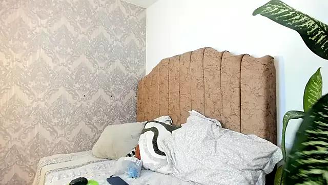 Ashley_Monroe from StripChat is Freechat