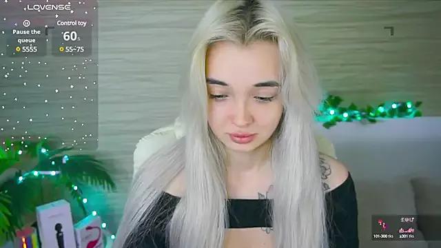Ashley_S from StripChat is Freechat