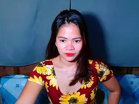 asian_pinaydaniela from StripChat is Freechat
