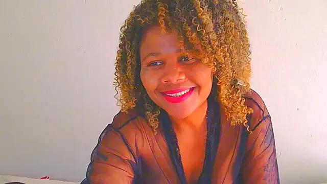 Augustine-Blooomxx from StripChat is Freechat
