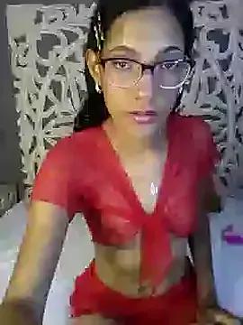AuroraPinkk from StripChat is Freechat