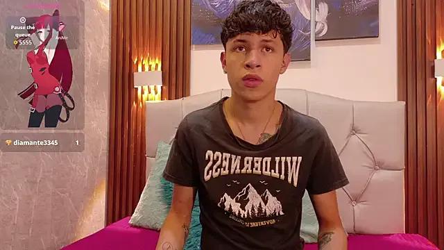 Axel__Evans from StripChat