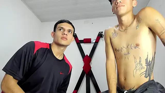 Axel_and_Julian from StripChat is Freechat
