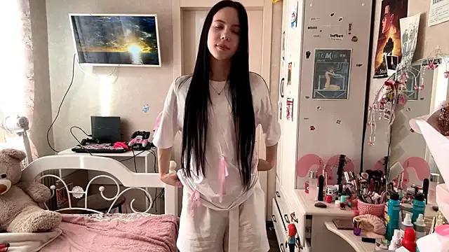 AxyKitten from StripChat is Freechat