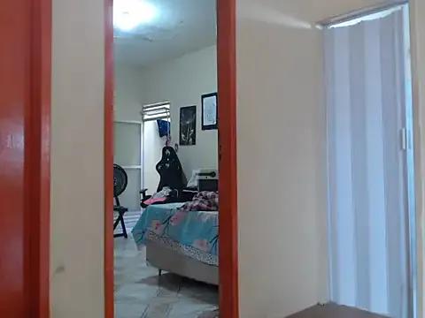 Freechat ayanahot_ on StripChat