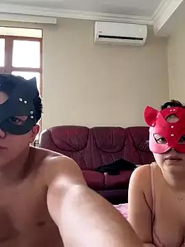 ayxqueenx from StripChat is Freechat