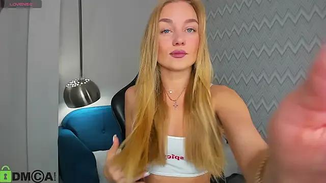 Barbie_Lis on StripChat 