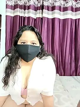 Beautiful_couple_70 from StripChat is Freechat