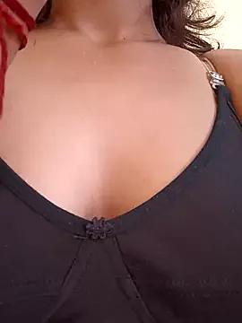 Beautiful_Eye from StripChat is Freechat