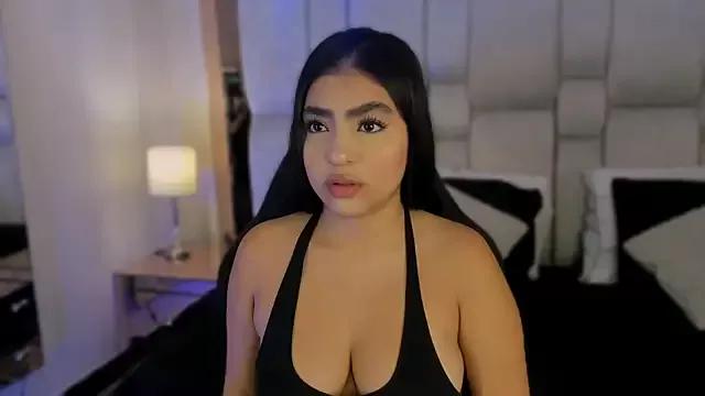 BelaCox_ from StripChat is Freechat