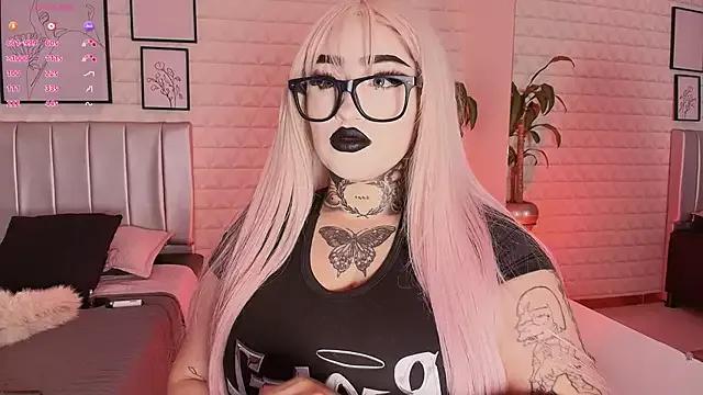 bella-green from StripChat