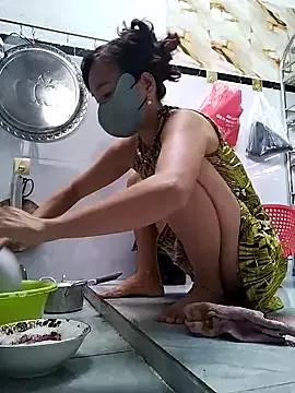 BerryBella68 from StripChat is Freechat