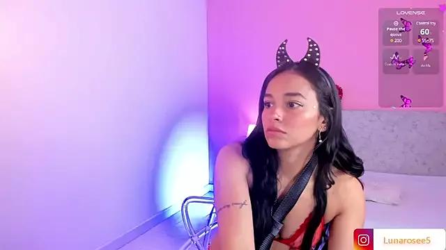 BiancaMoon8 from StripChat is Freechat