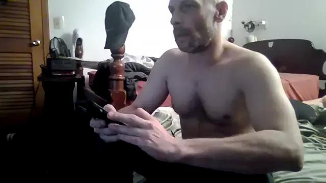 bifreakyfun from StripChat is Freechat
