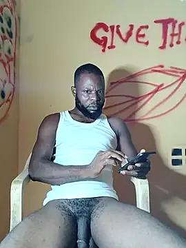 bigblackbangerkay from StripChat is Freechat