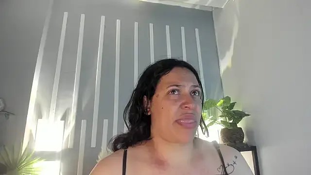 Freechat Biiancacox on StripChat