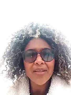 BiiancaEstradaa on StripChat