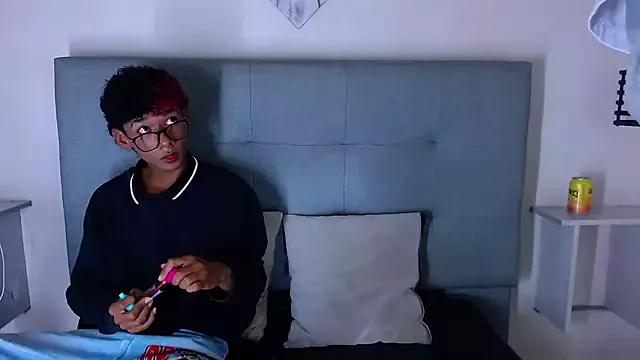 Billie_Tony from StripChat is Freechat