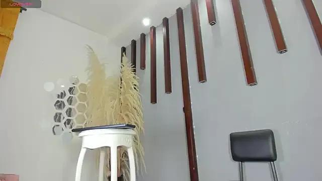 black_cami from StripChat is Freechat